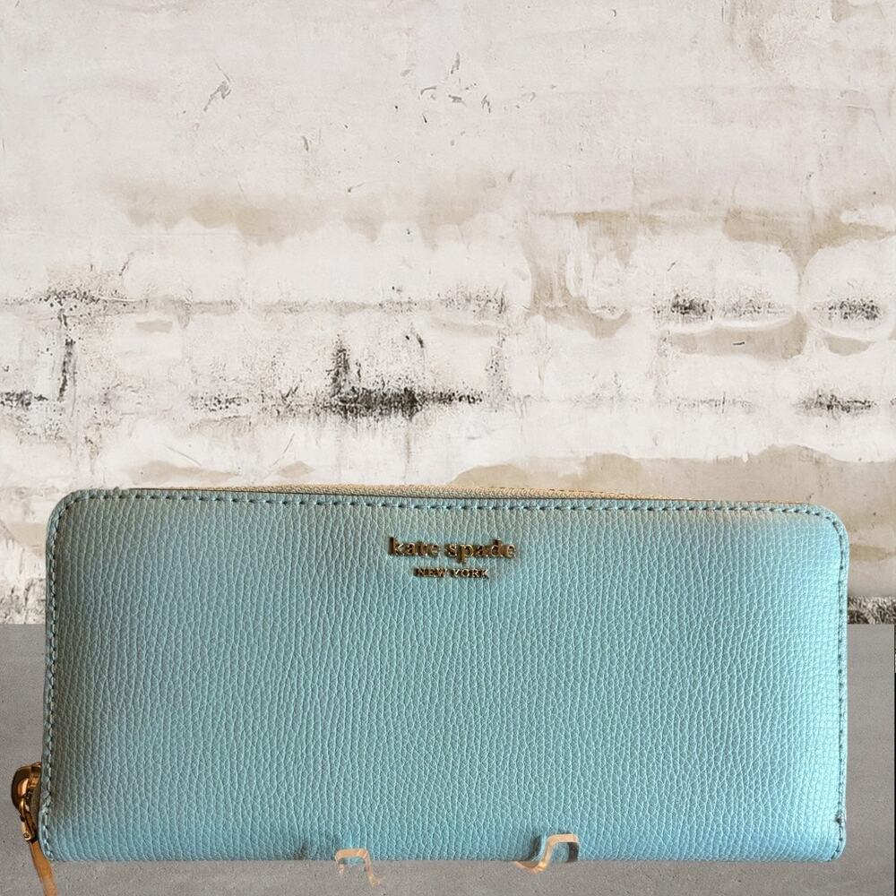 Kate Spade NWOT Pastel Sylvia Slim Continental in Deep Evergreen